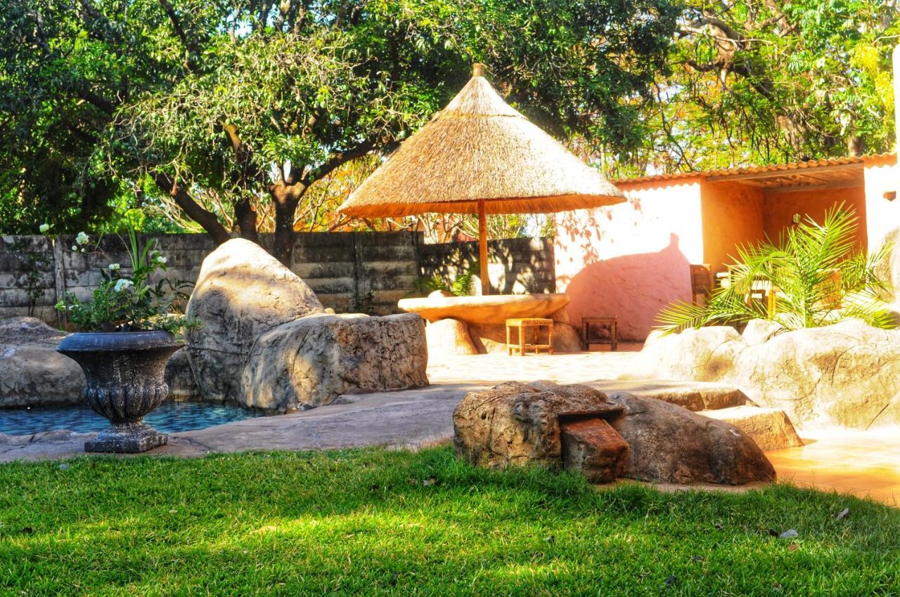Butterfly Apartments Livingstone Esterno foto