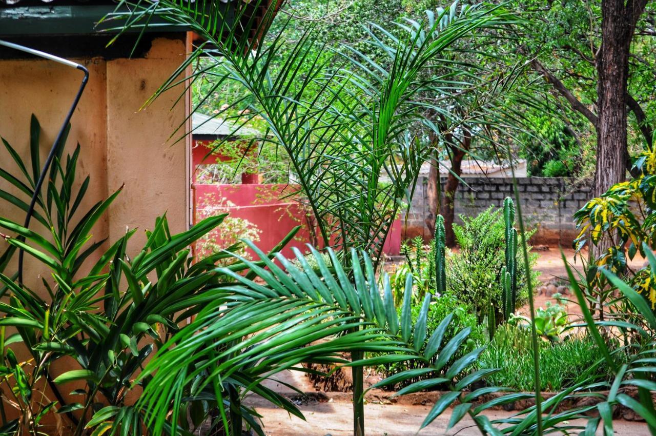 Butterfly Apartments Livingstone Esterno foto