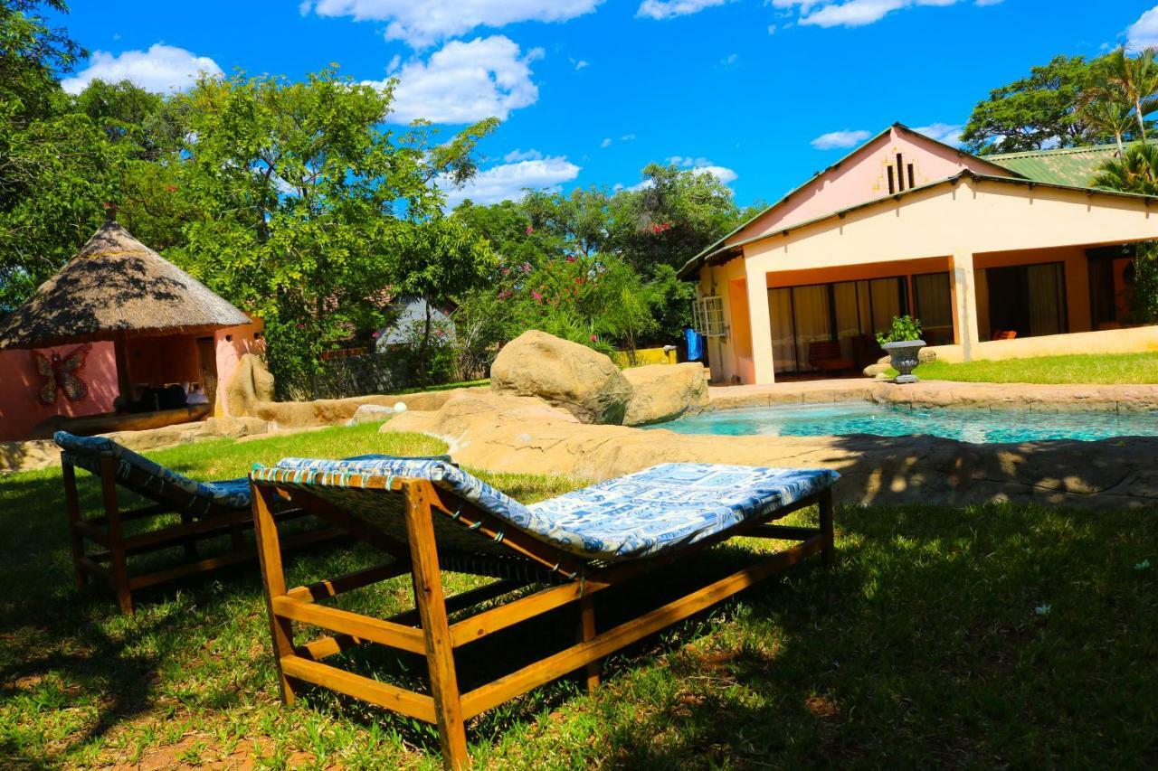 Butterfly Apartments Livingstone Esterno foto